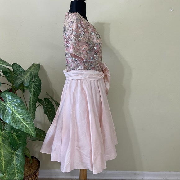 Vtg. Jonathan Tait Silk Doll Core Dress Pink w Sequins Tafatta , Bow size 12 - Picture 2 of 11